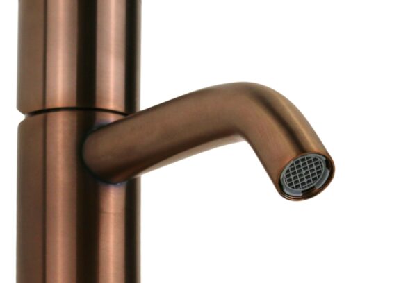 Miscelatore lavabo monoforo in acciaio PVD rame spazzolato con maniglia luxury senza piletta di scarico Pollini Oud 25100IRA - immagine 4